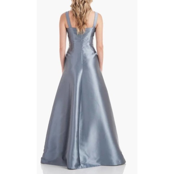 Kay Unger Tatiana Flared Sleeveless Satin Gown Nile Blue- Size 8- NWT- MSRP $348 - Picture 3 of 16
